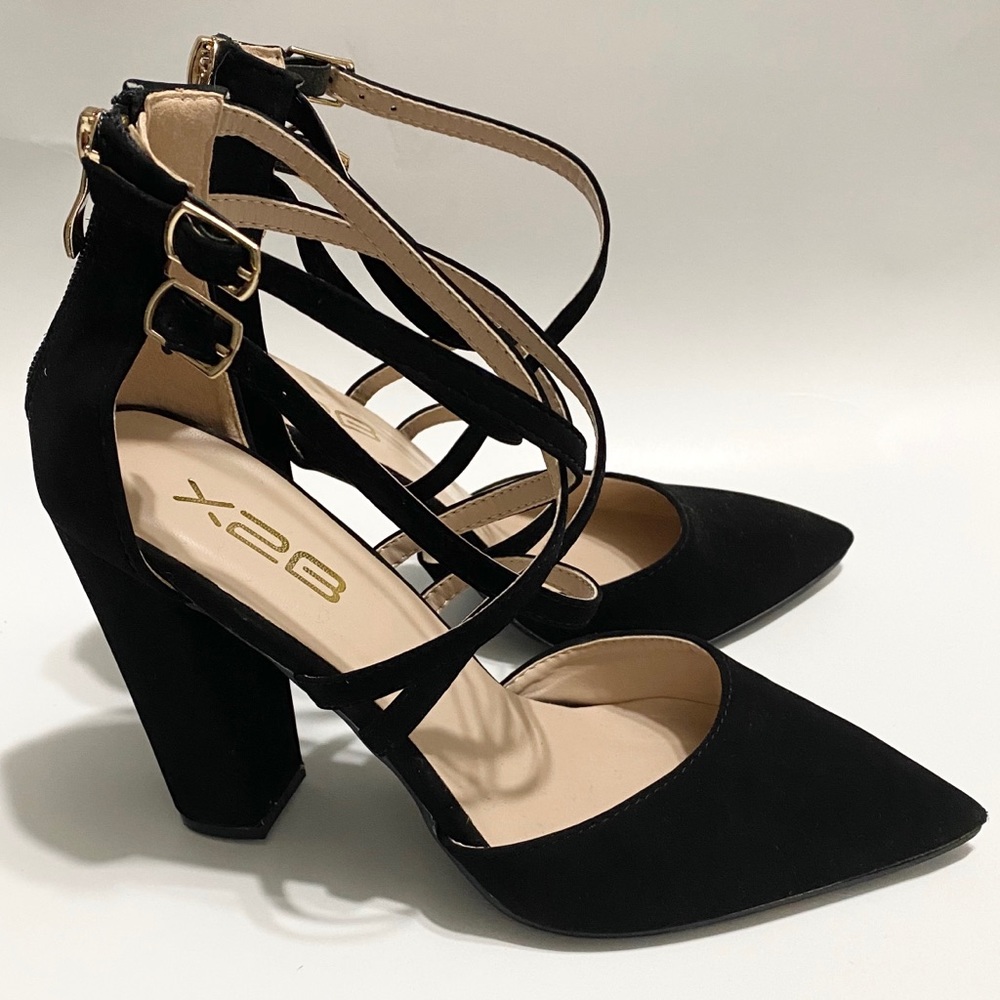 X2B Black Pointed Strappy Block Heels Size 7